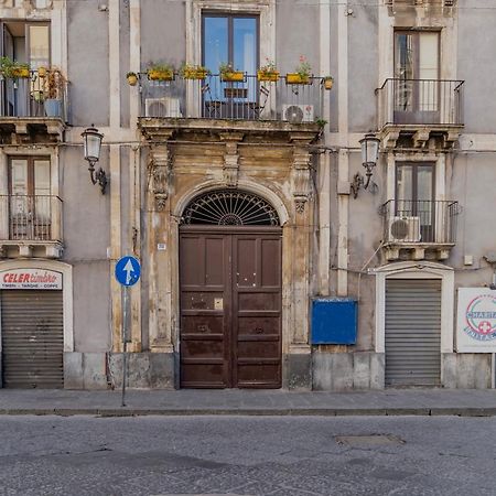 Bellinikatanesuite Catania Bagian luar foto