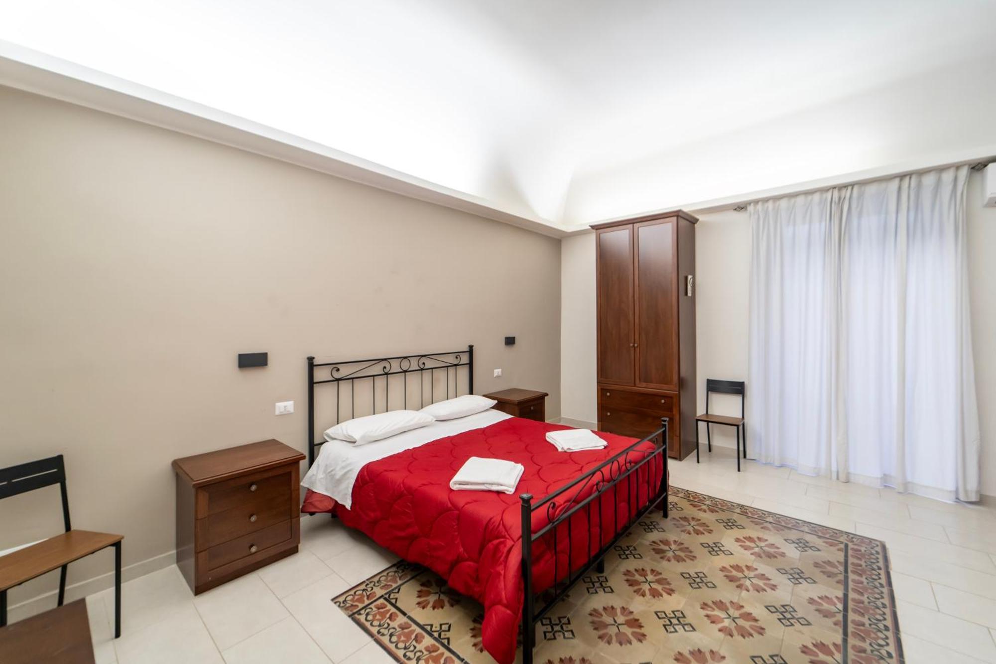 Bellinikatanesuite Catania Bagian luar foto