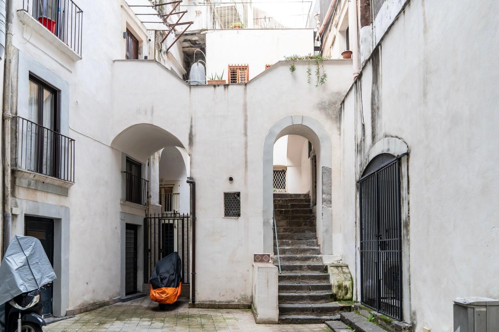 Bellinikatanesuite Catania Bagian luar foto