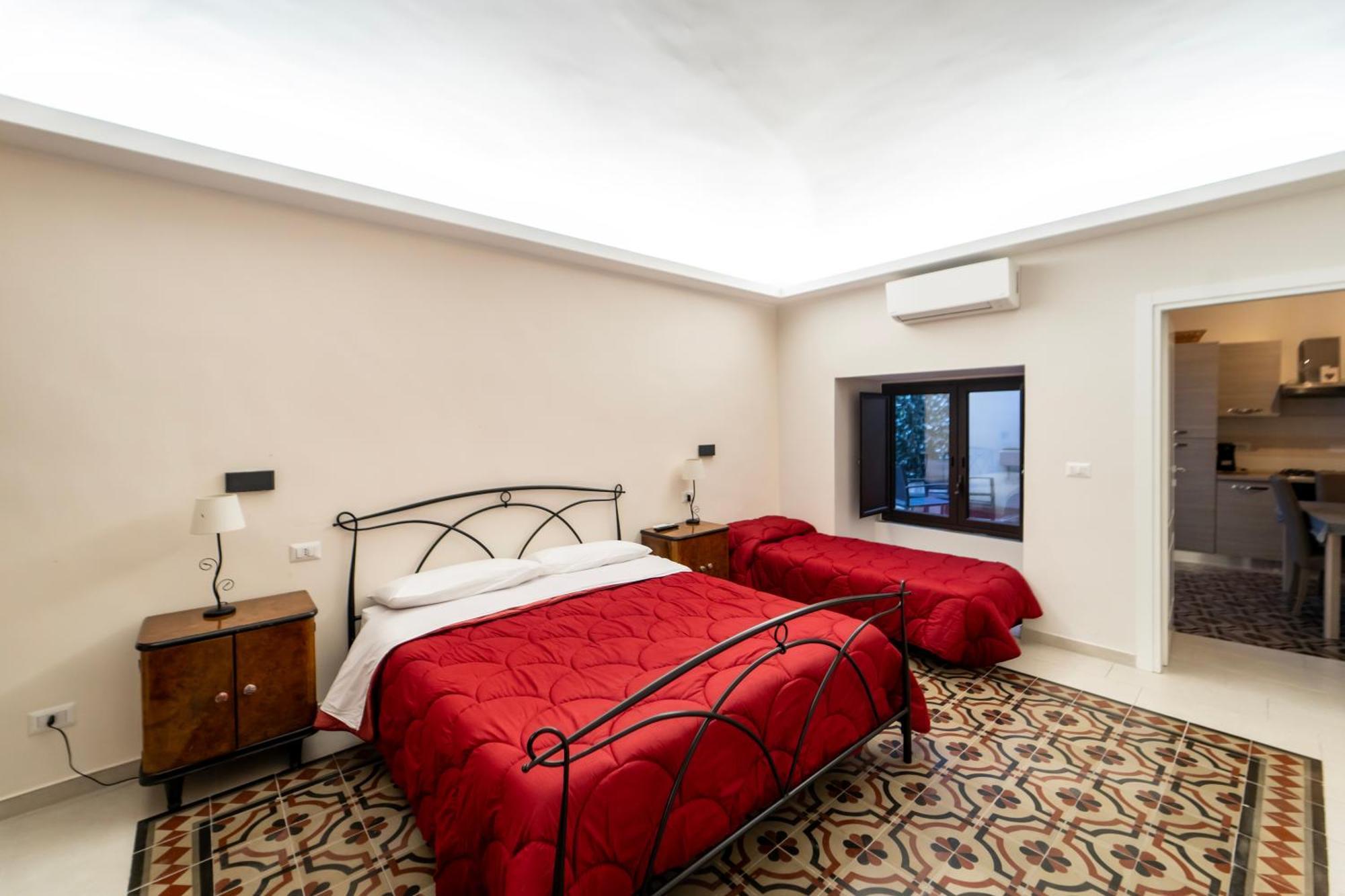Bellinikatanesuite Catania Bagian luar foto